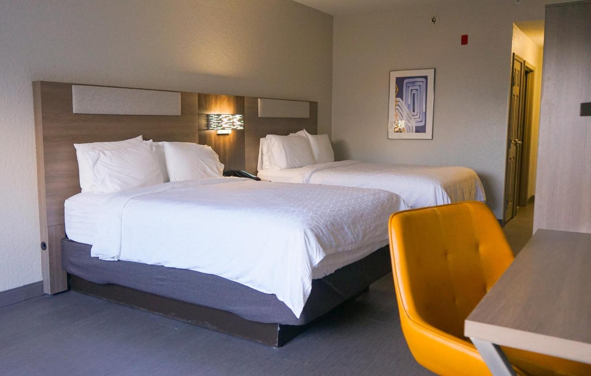 Holiday Inn Express & Suites Lakeland North I-4 By Ihg Exteriör bild