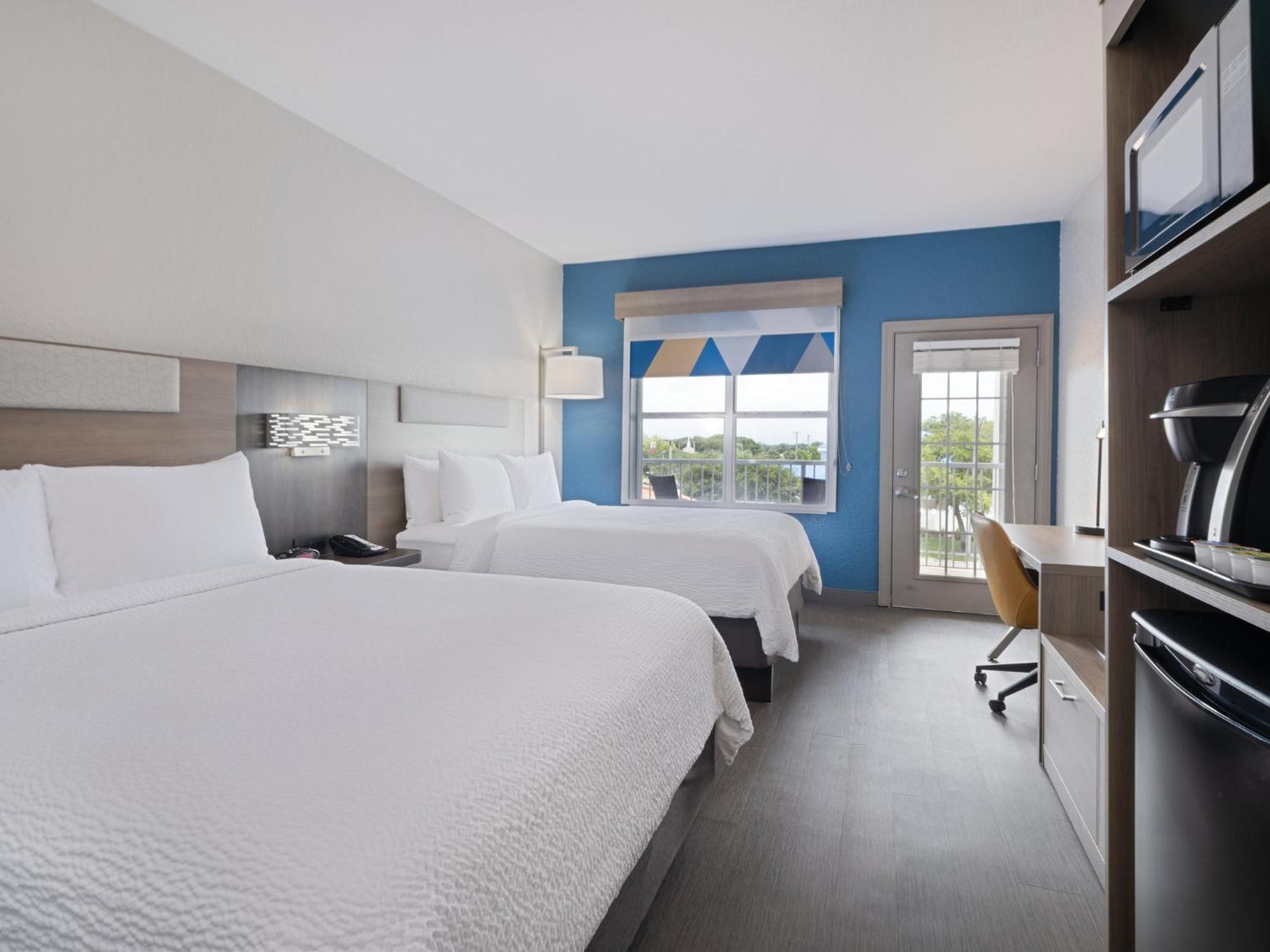 Holiday Inn Express & Suites Lakeland North I-4 By Ihg Exteriör bild