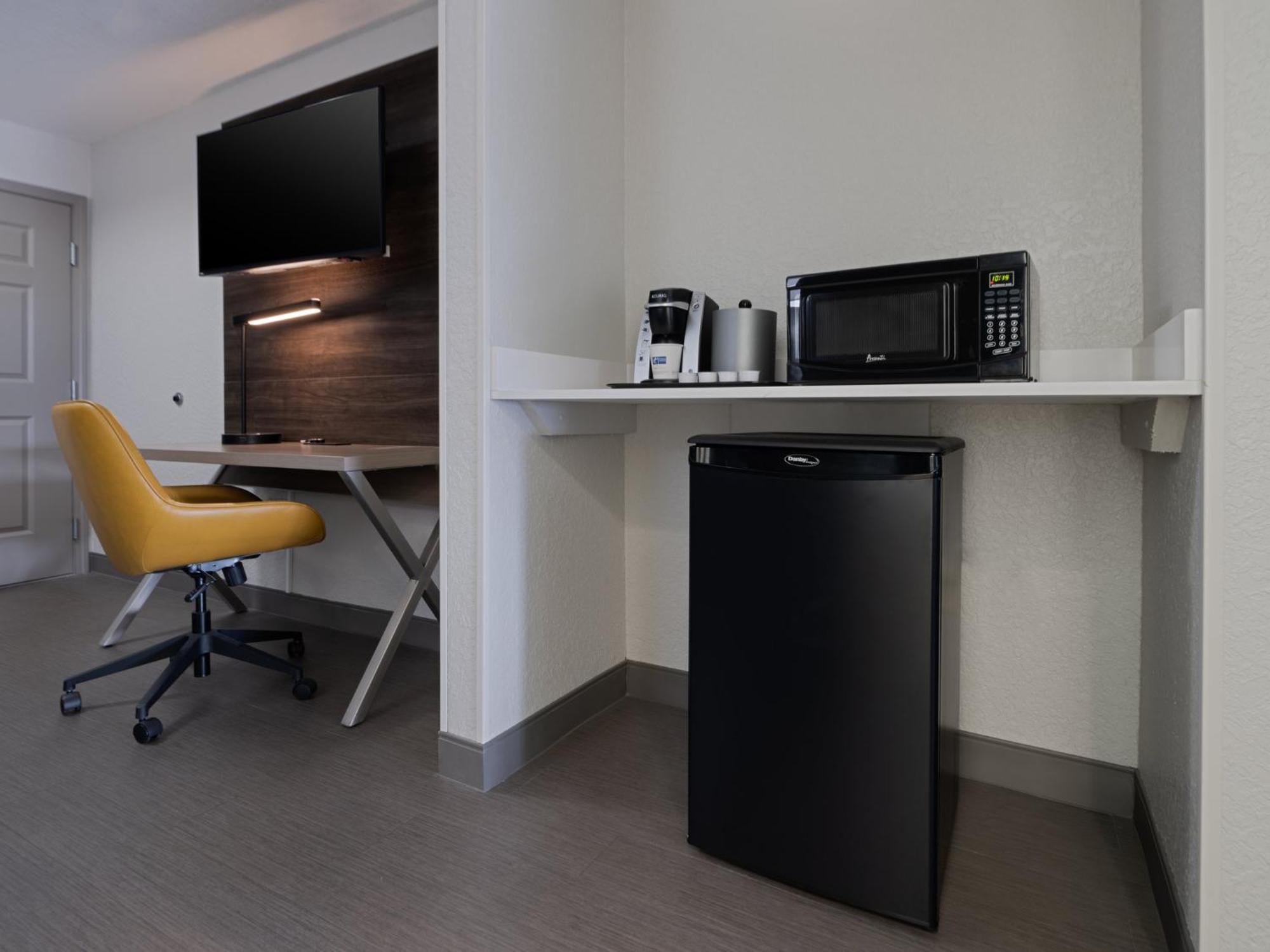 Holiday Inn Express & Suites Lakeland North I-4 By Ihg Exteriör bild