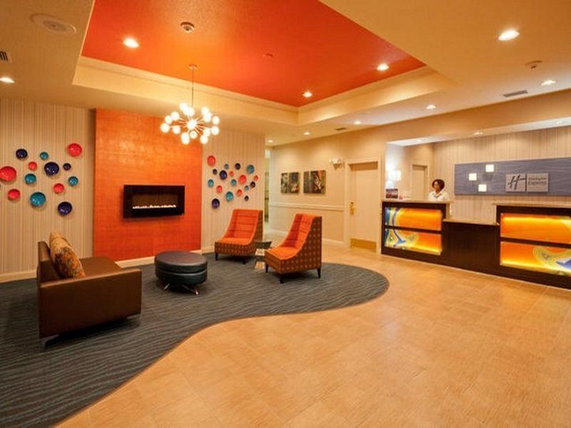 Holiday Inn Express & Suites Lakeland North I-4 By Ihg Exteriör bild