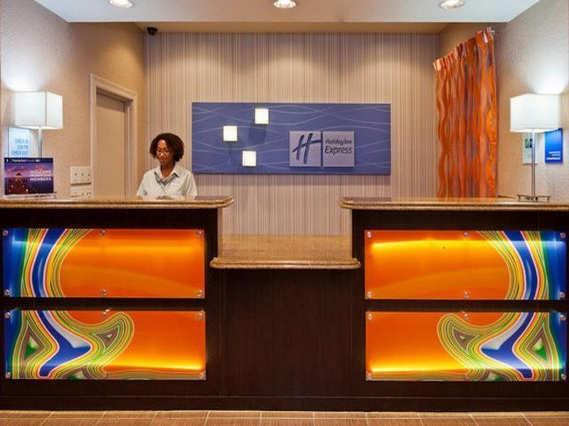 Holiday Inn Express & Suites Lakeland North I-4 By Ihg Exteriör bild